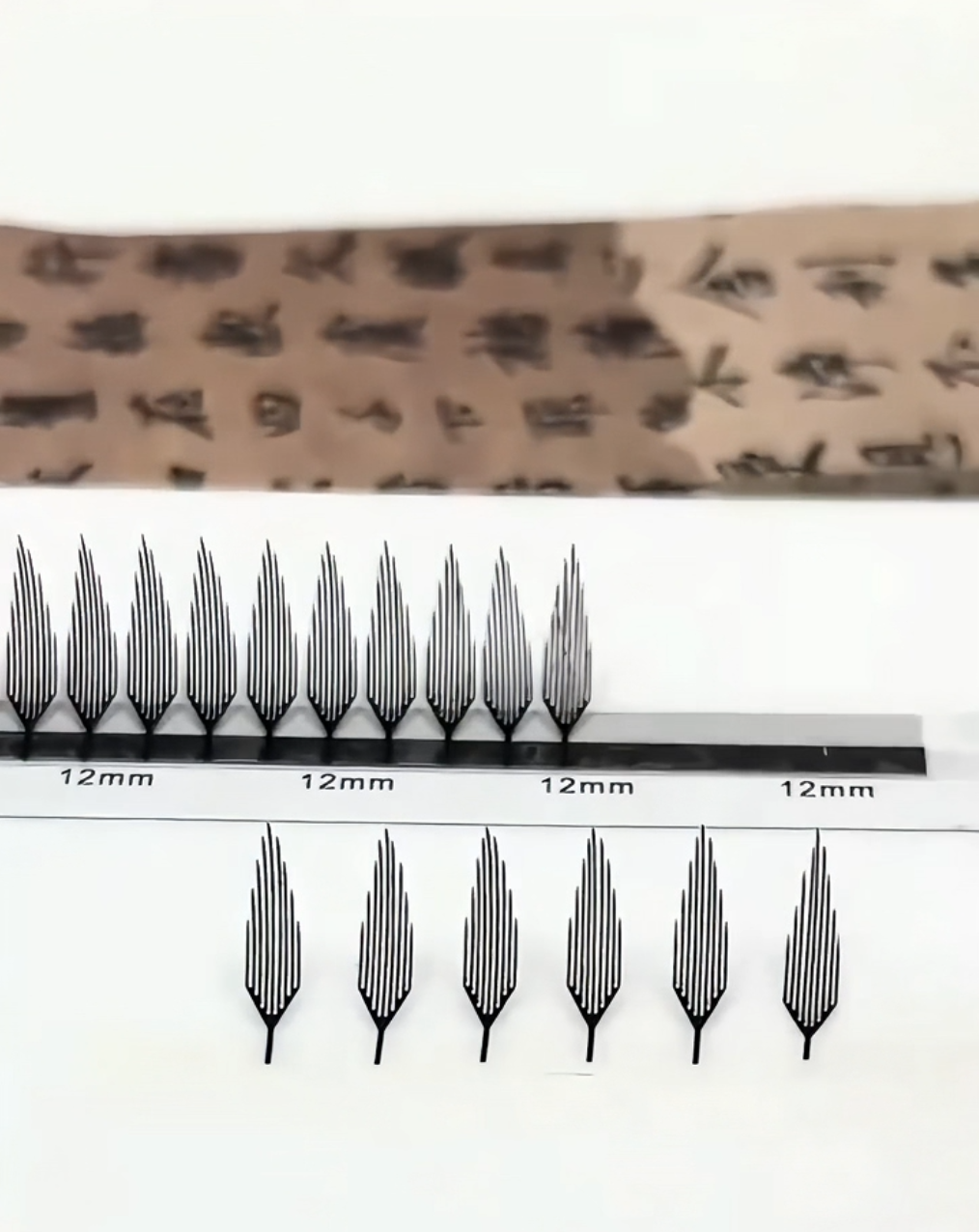 0.07MM Comic Lashes (12 Lines)-1