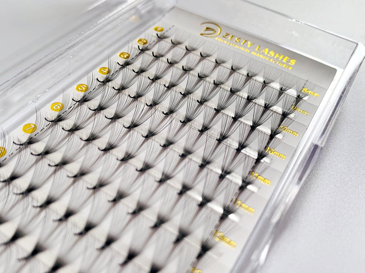 0.05mm Point Base Pre Made Fans Lashes(12 Lines)